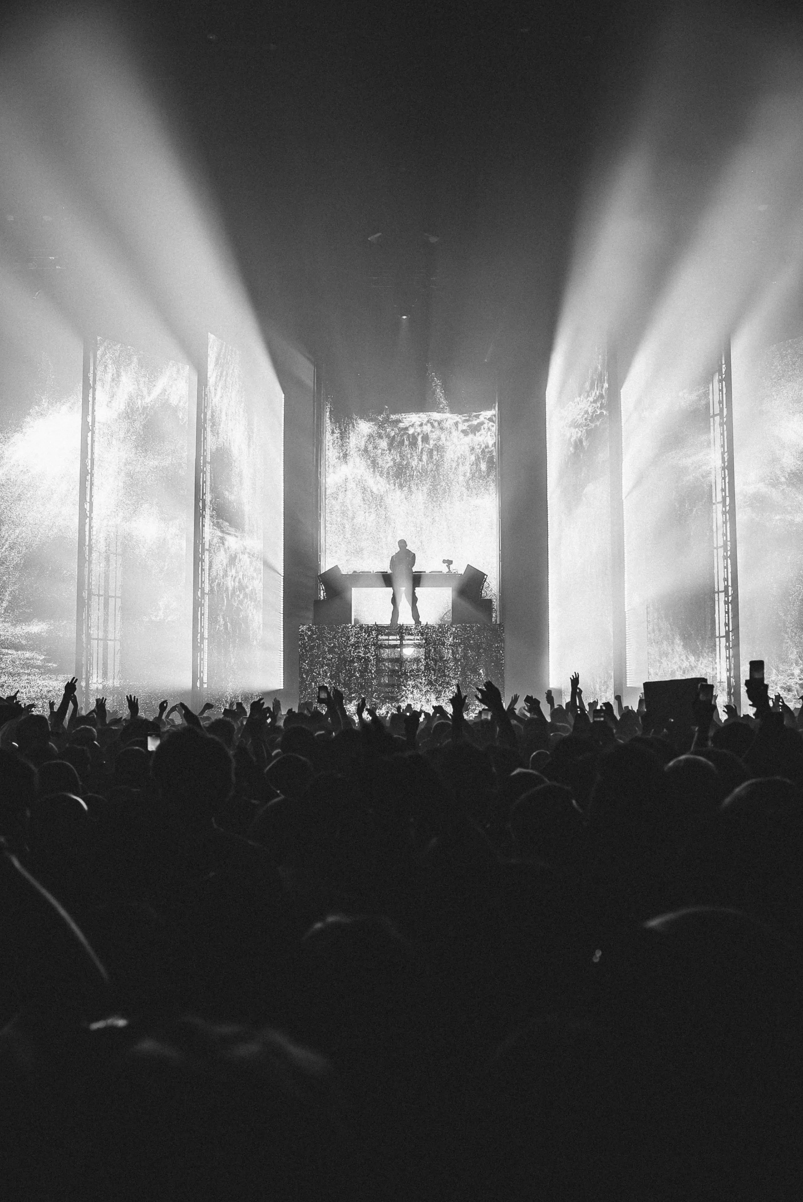 Dom Dolla at Bill Graham Civic Auditorium, San Francisco – Eric Dew