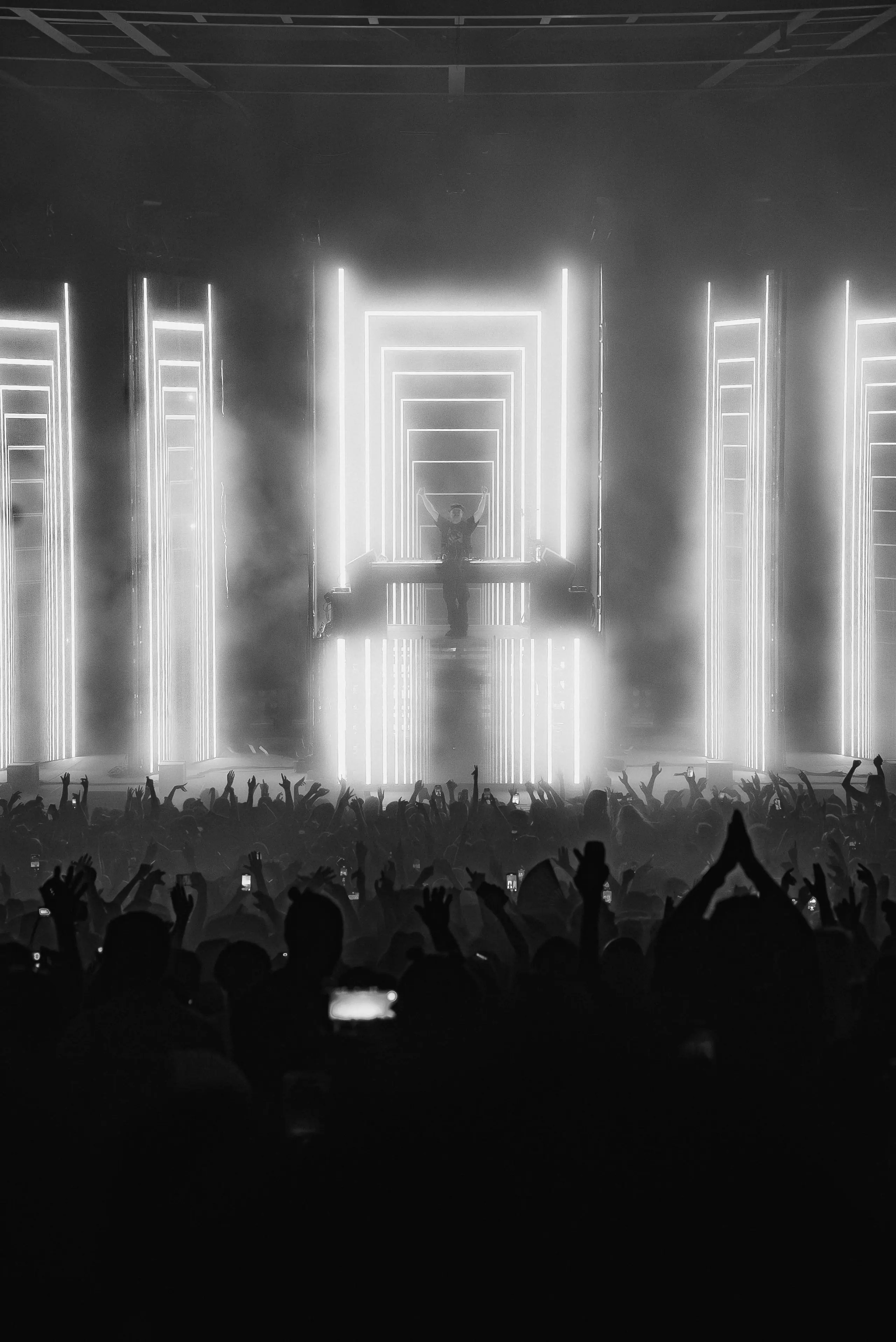 Dom Dolla at Frost Amphitheater, Stanford – Eric Dew