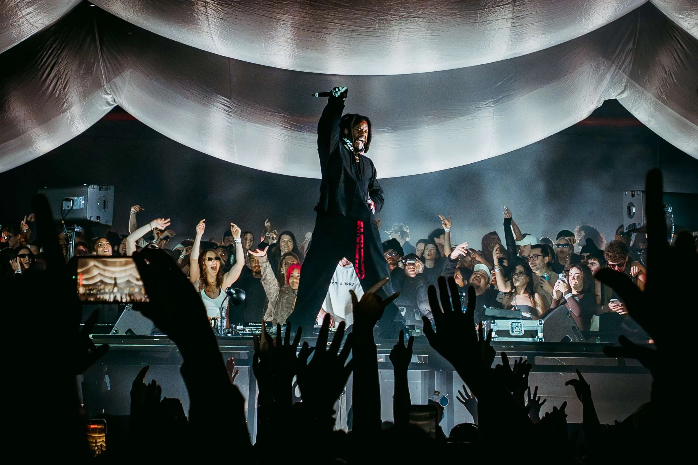 Fred again.. at East End Studios, New York – Eric Dew