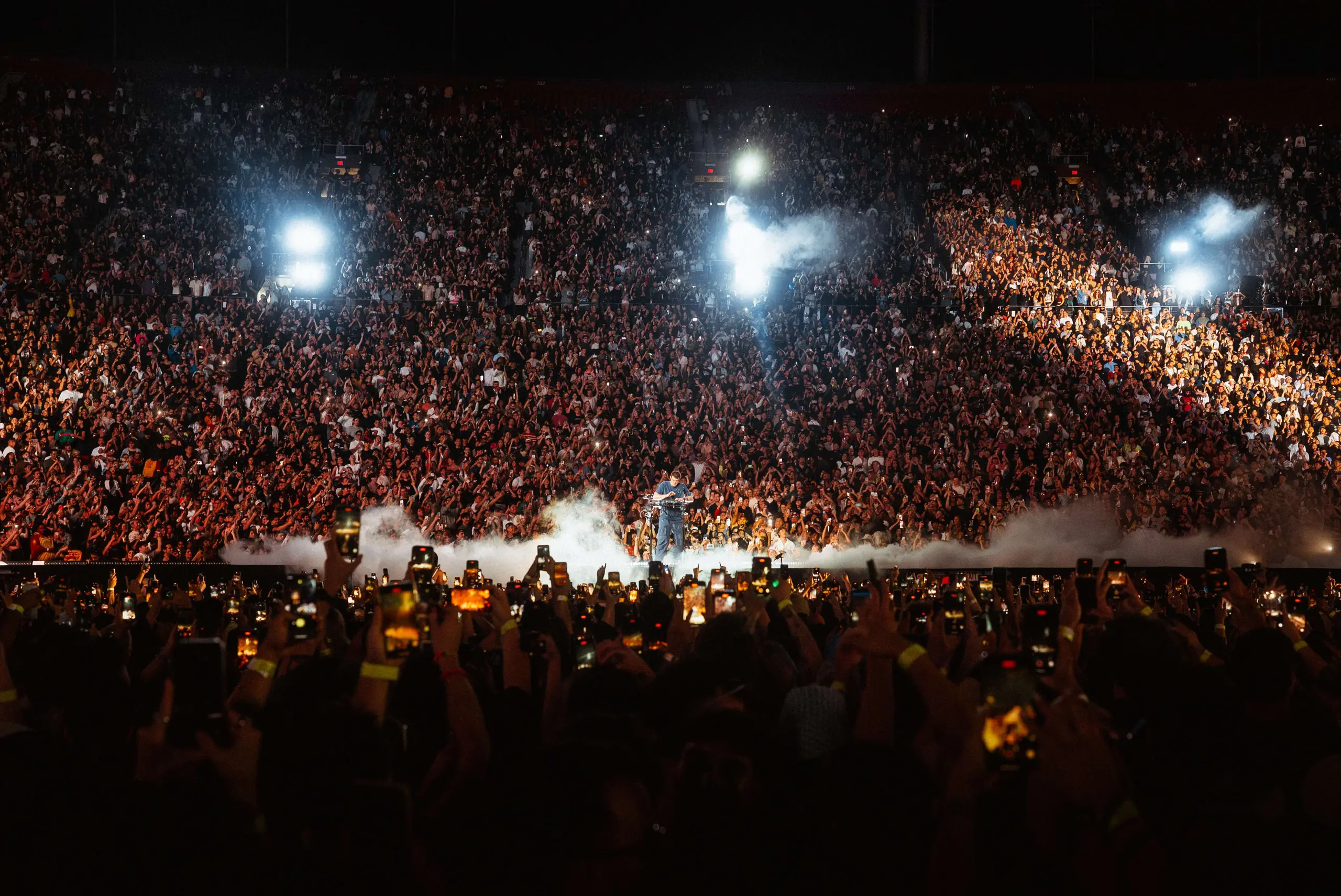 Fred again.. at LA Memorial Coliseum, Los Angeles – Eric Dew