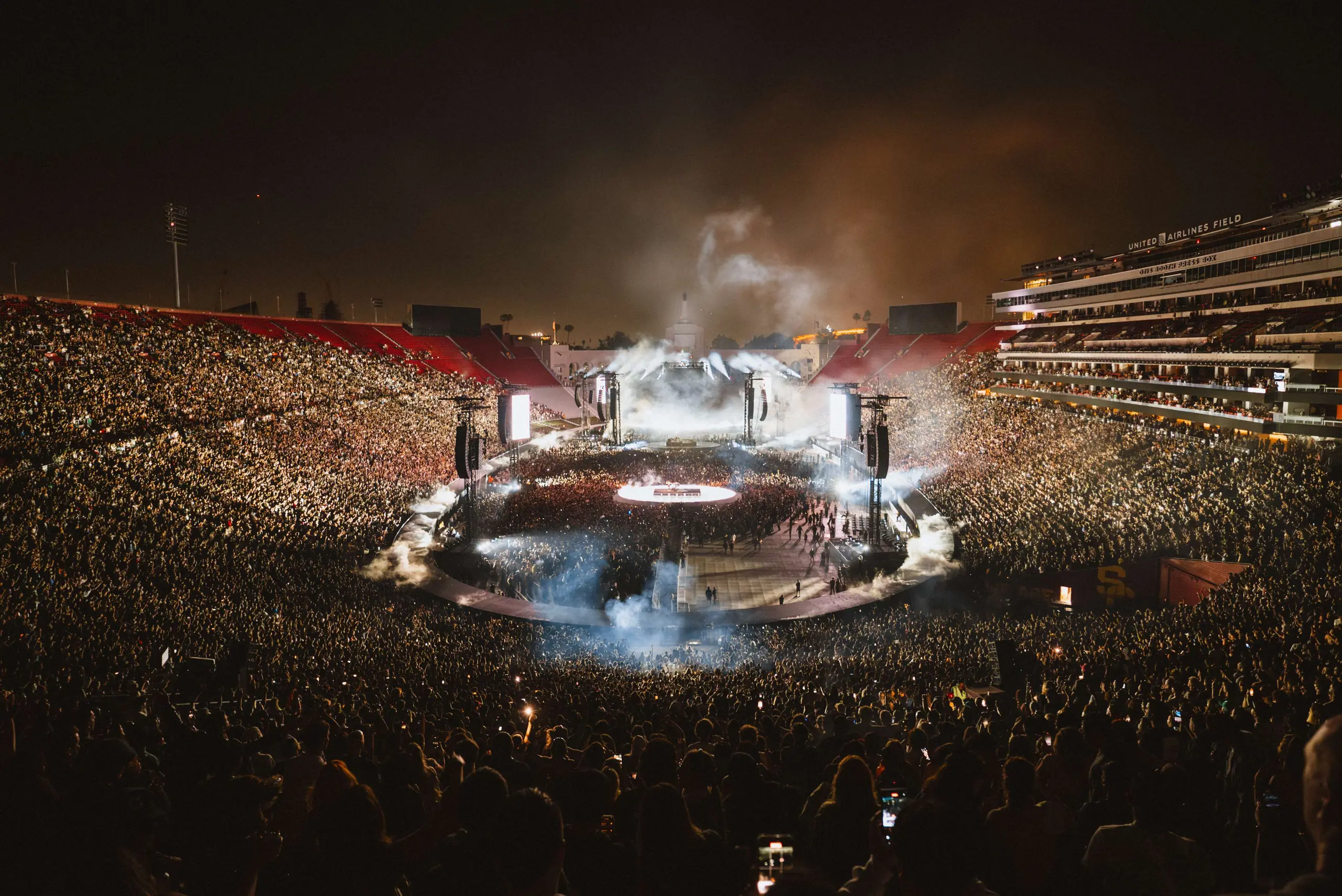 Fred again.. at LA Memorial Coliseum, Los Angeles – Eric Dew