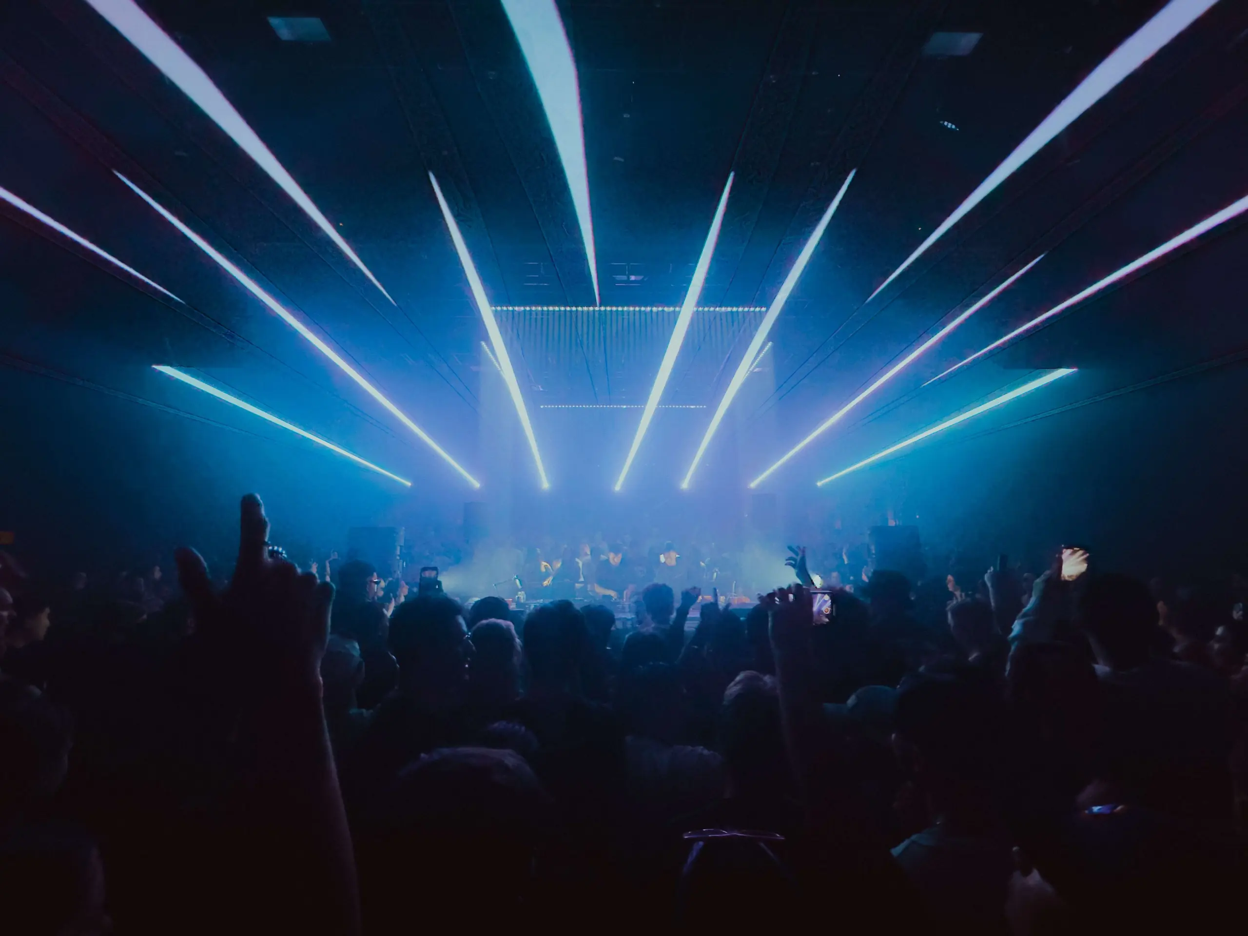 Fred again.. & Overmono at Knockdown Center, New York – Eric Dew