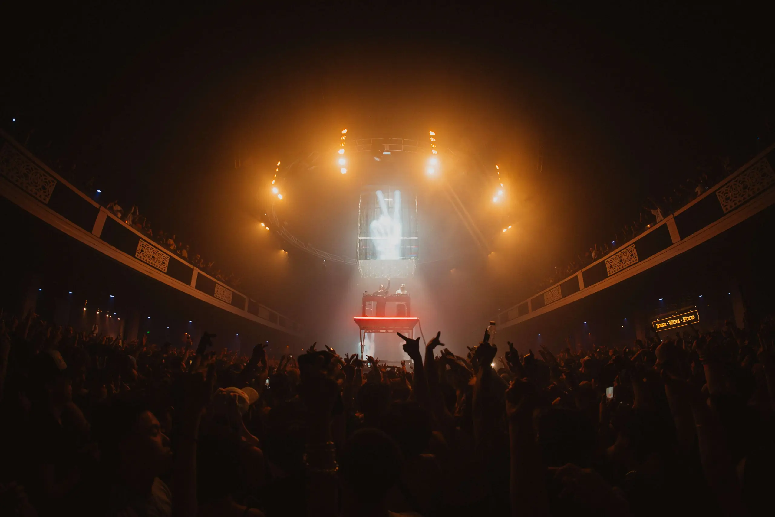 ISOKNOCK at Shrine Expo Hall, Los Angeles – Eric Dew