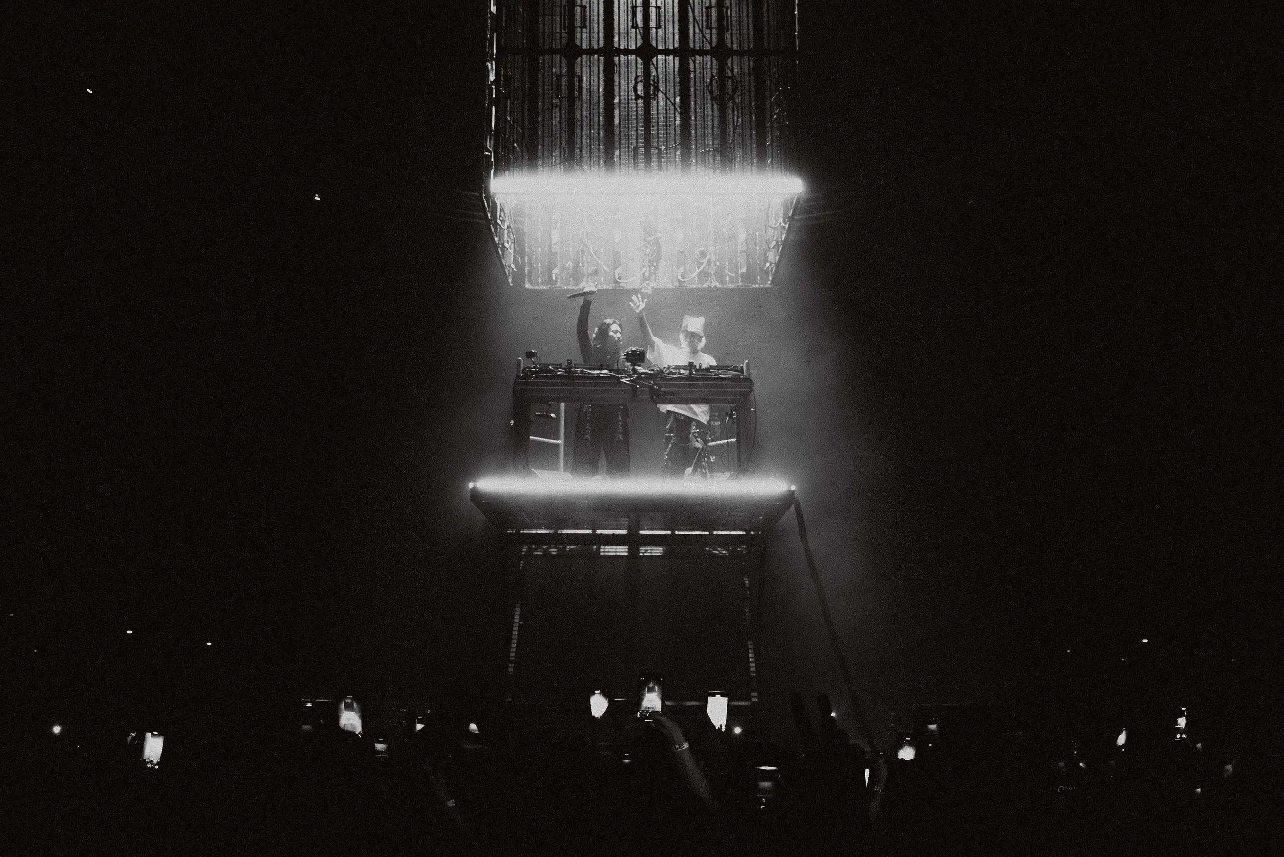 ISOKNOCK at Shrine Expo Hall, Los Angeles – Eric Dew