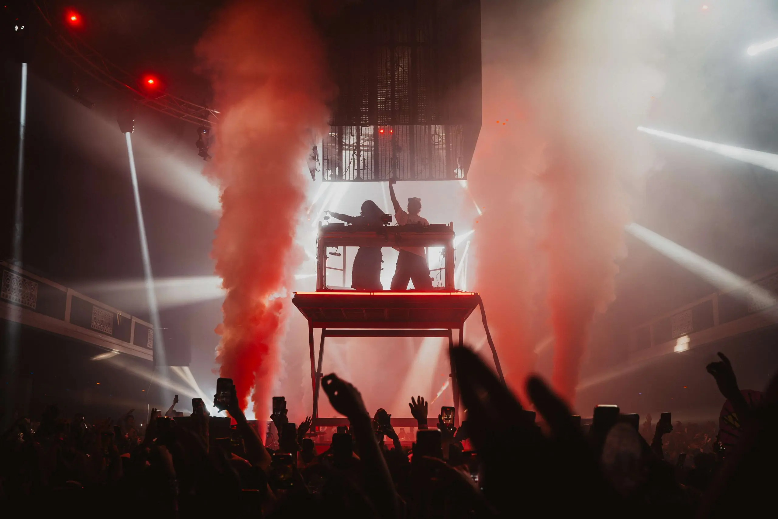 ISOKNOCK at Shrine Expo Hall, Los Angeles – Eric Dew