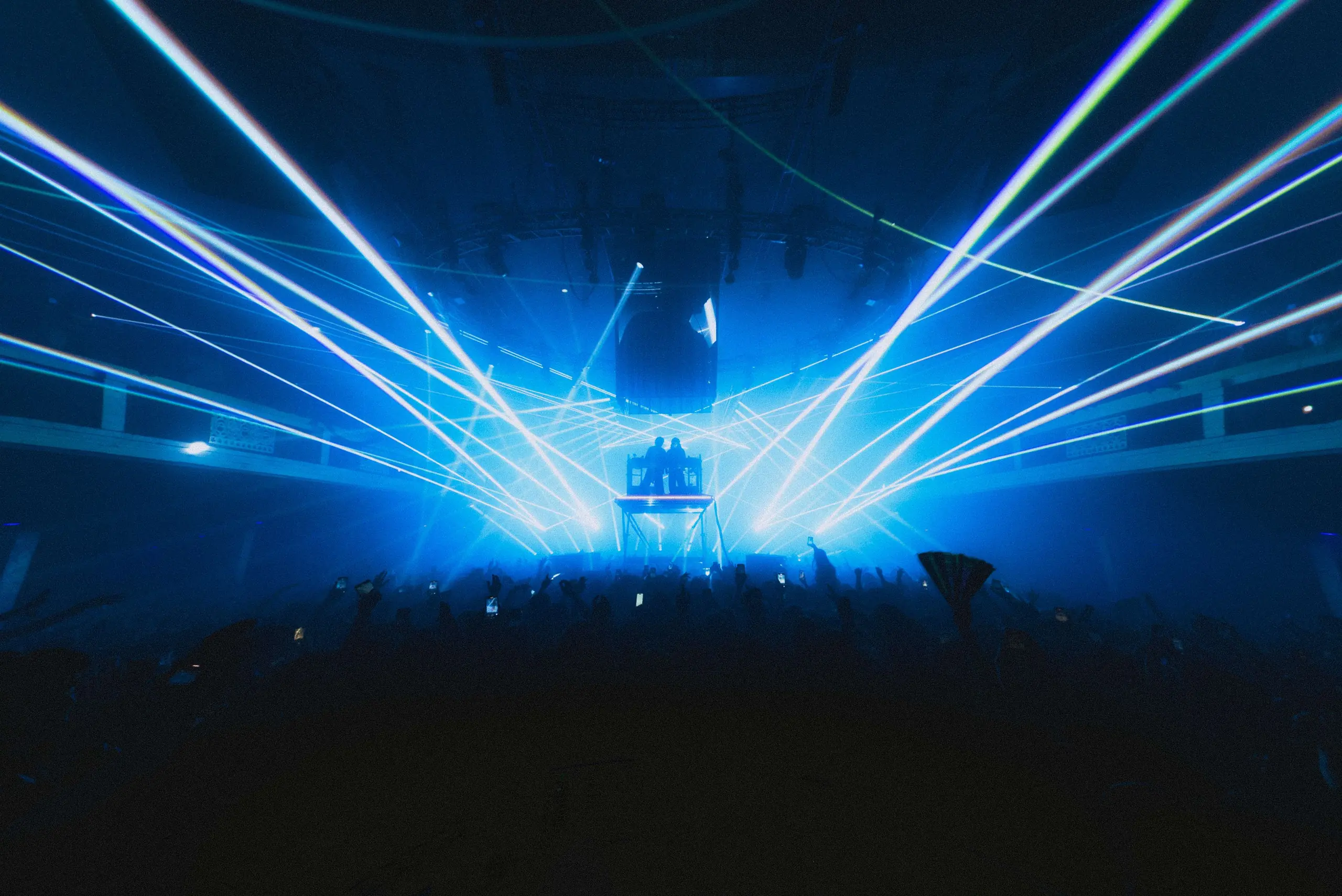 ISOKNOCK at Shrine Expo Hall, Los Angeles – Eric Dew