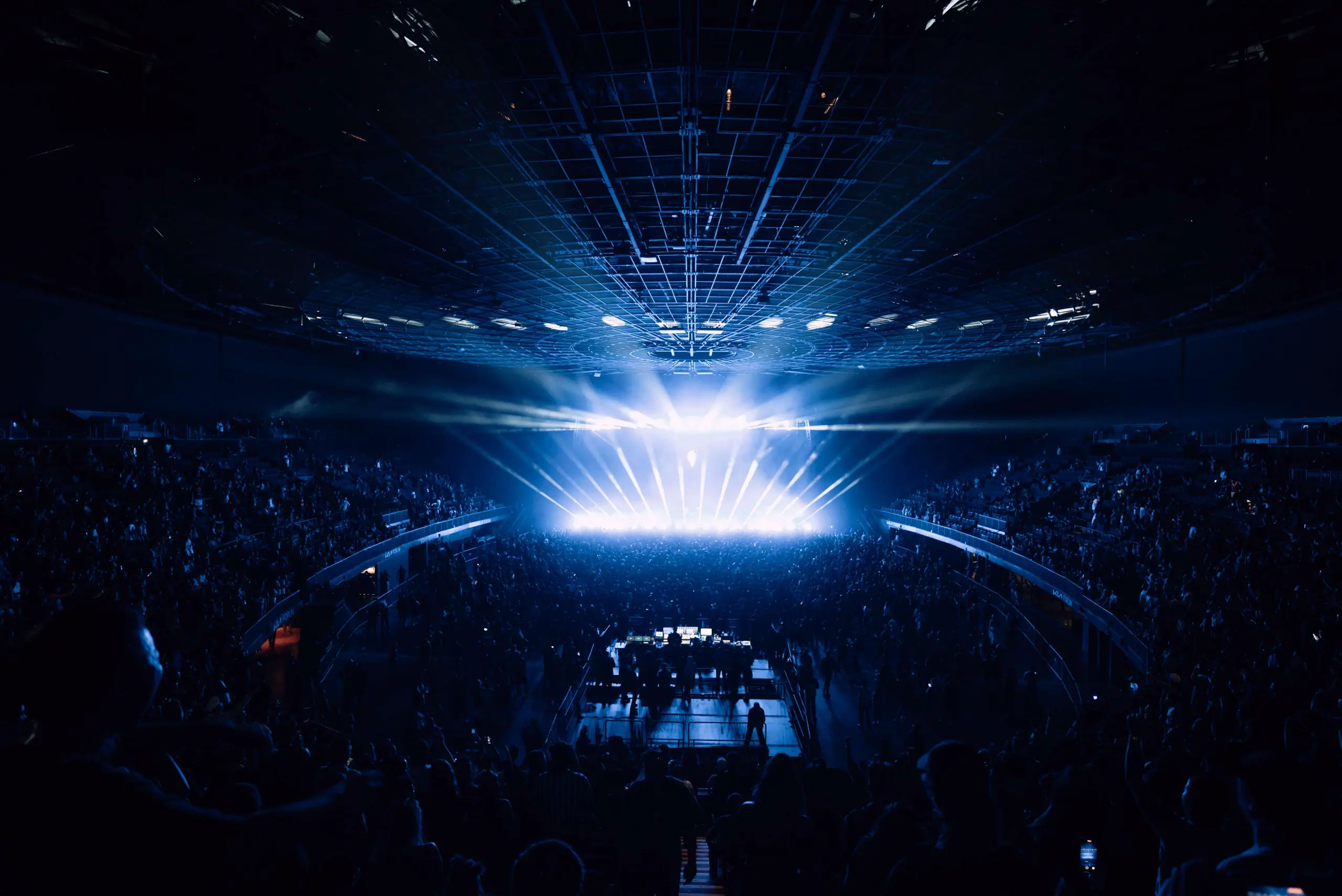 ISOKNOCK at The Kia Forum, Los Angeles – Eric Dew