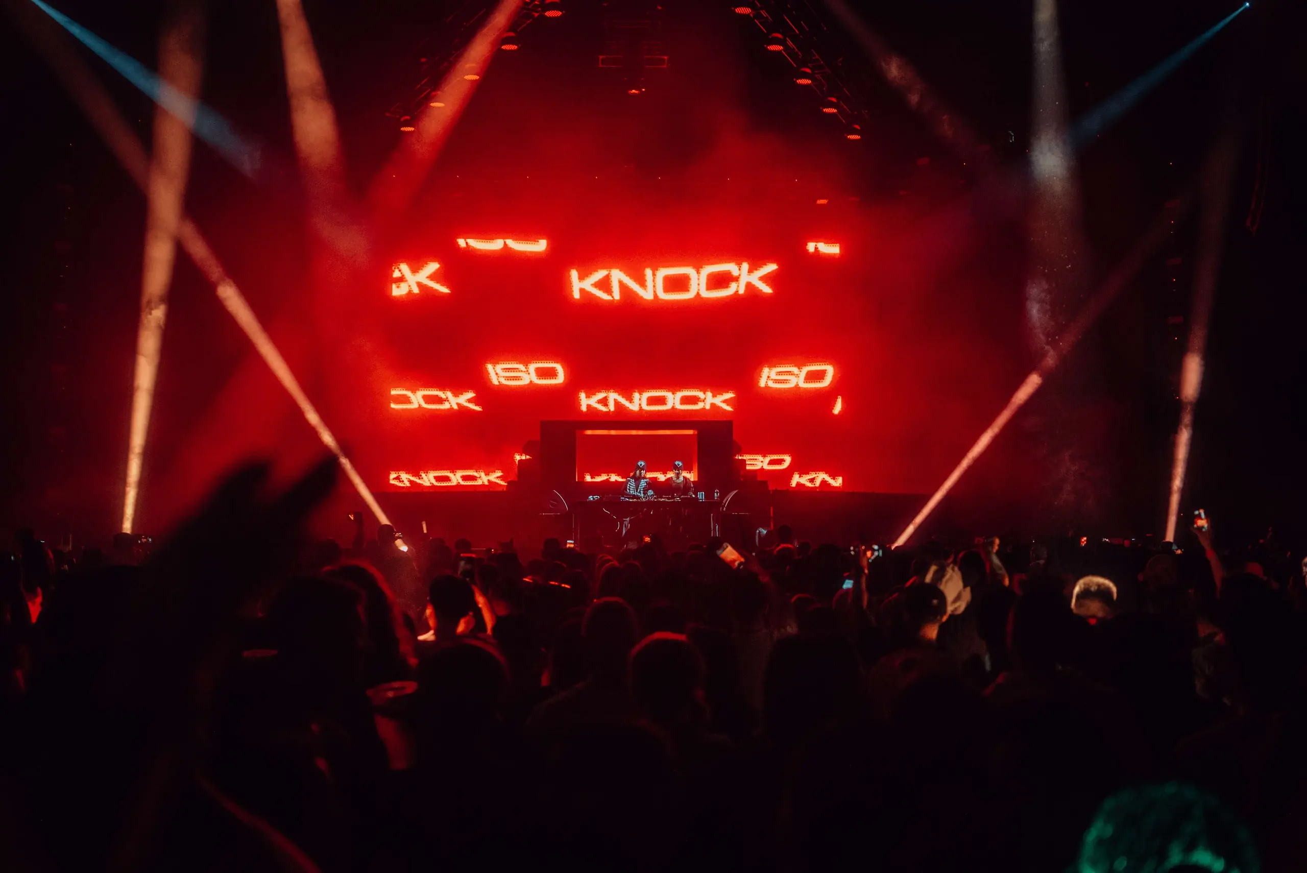 ISOKNOCK at The Kia Forum, Los Angeles – Eric Dew