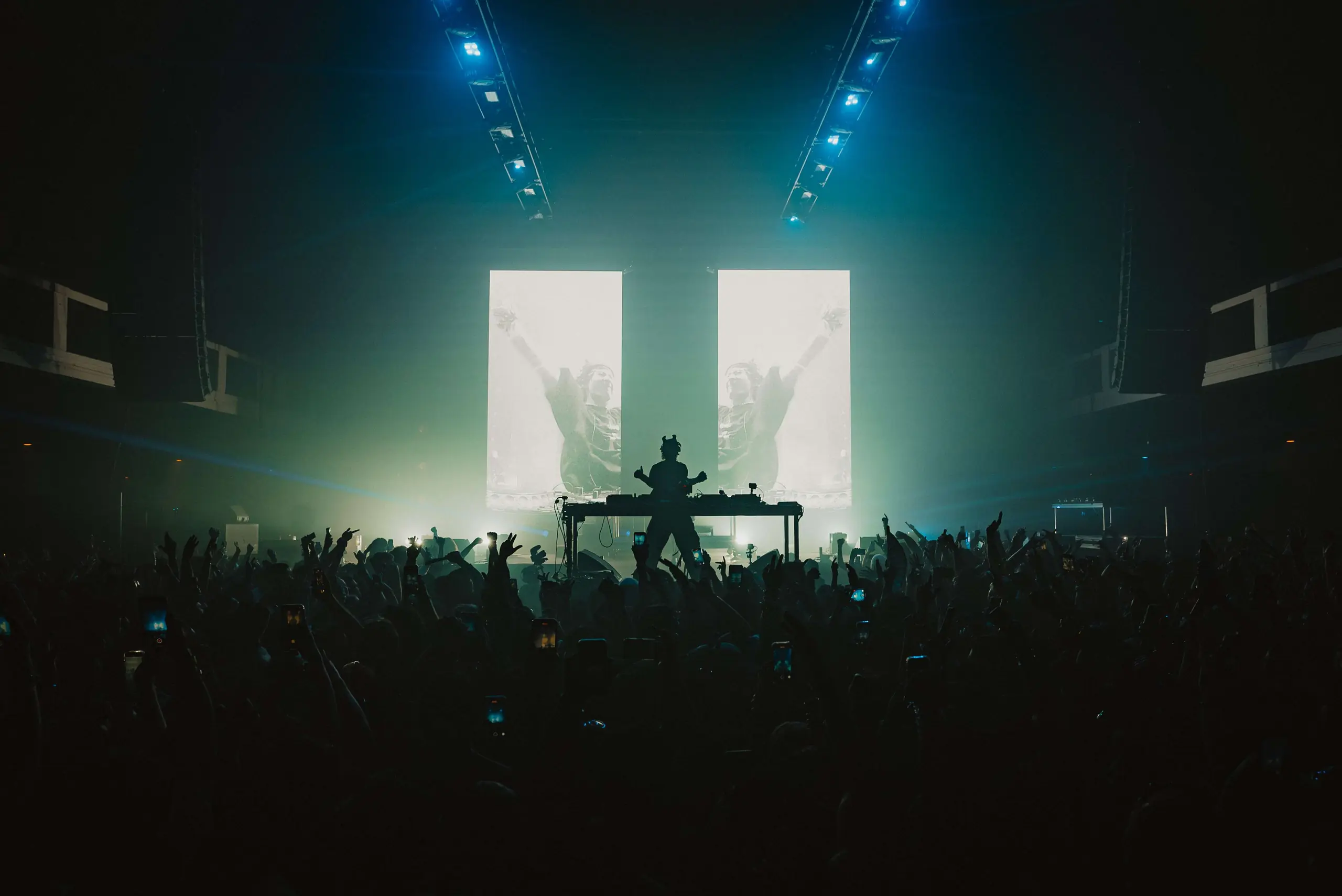 ISOxo at Shrine Expo Hall, Los Angeles – Eric Dew