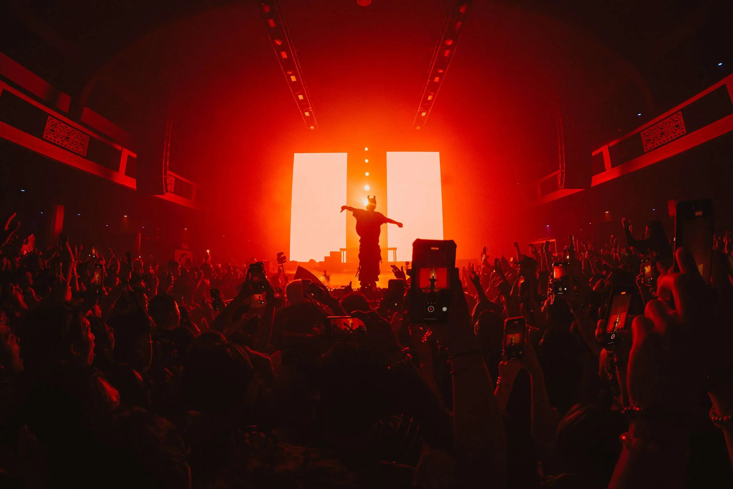 ISOxo at Shrine Expo Hall, Los Angeles – Eric Dew