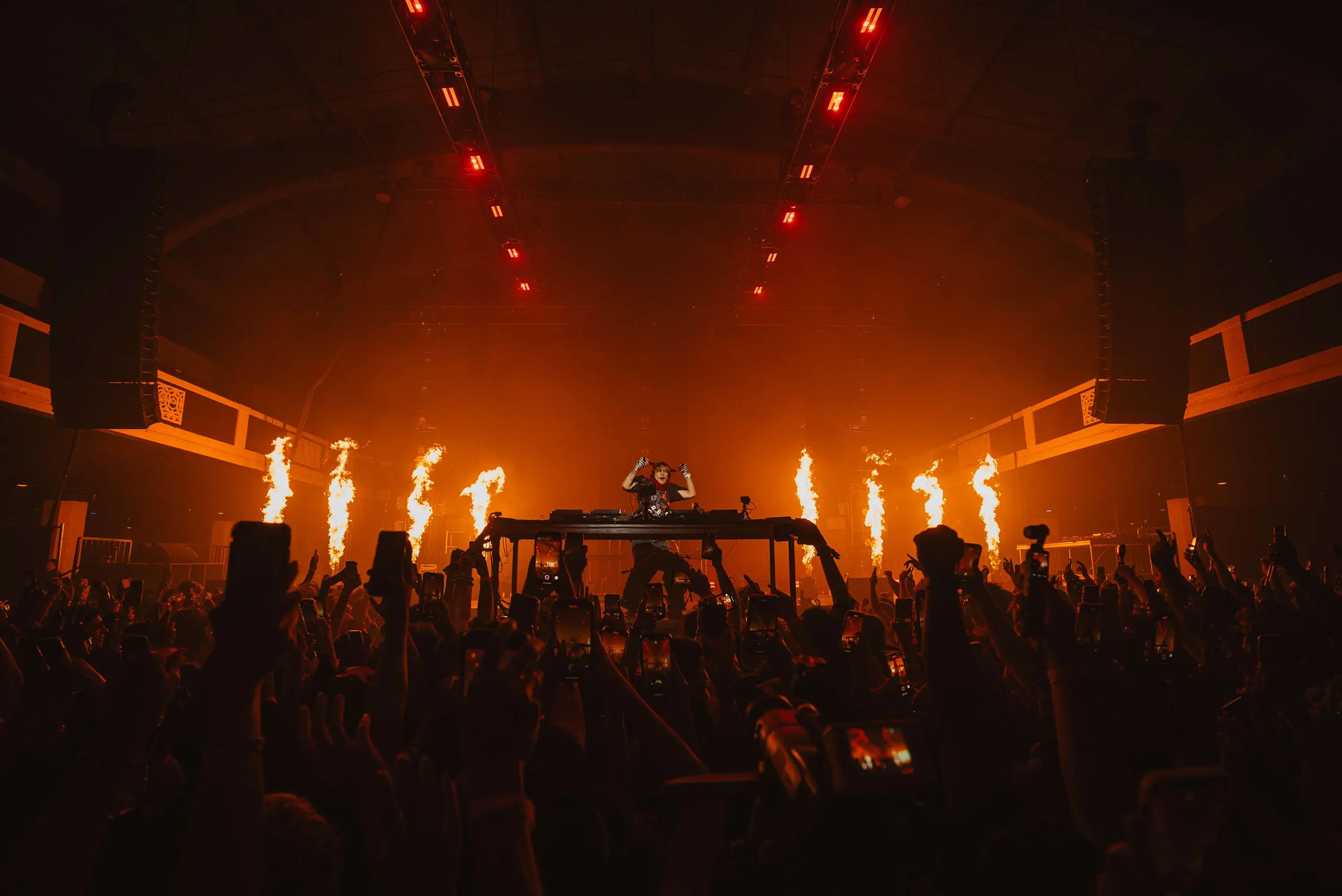 ISOxo at Shrine Expo Hall, Los Angeles – Eric Dew