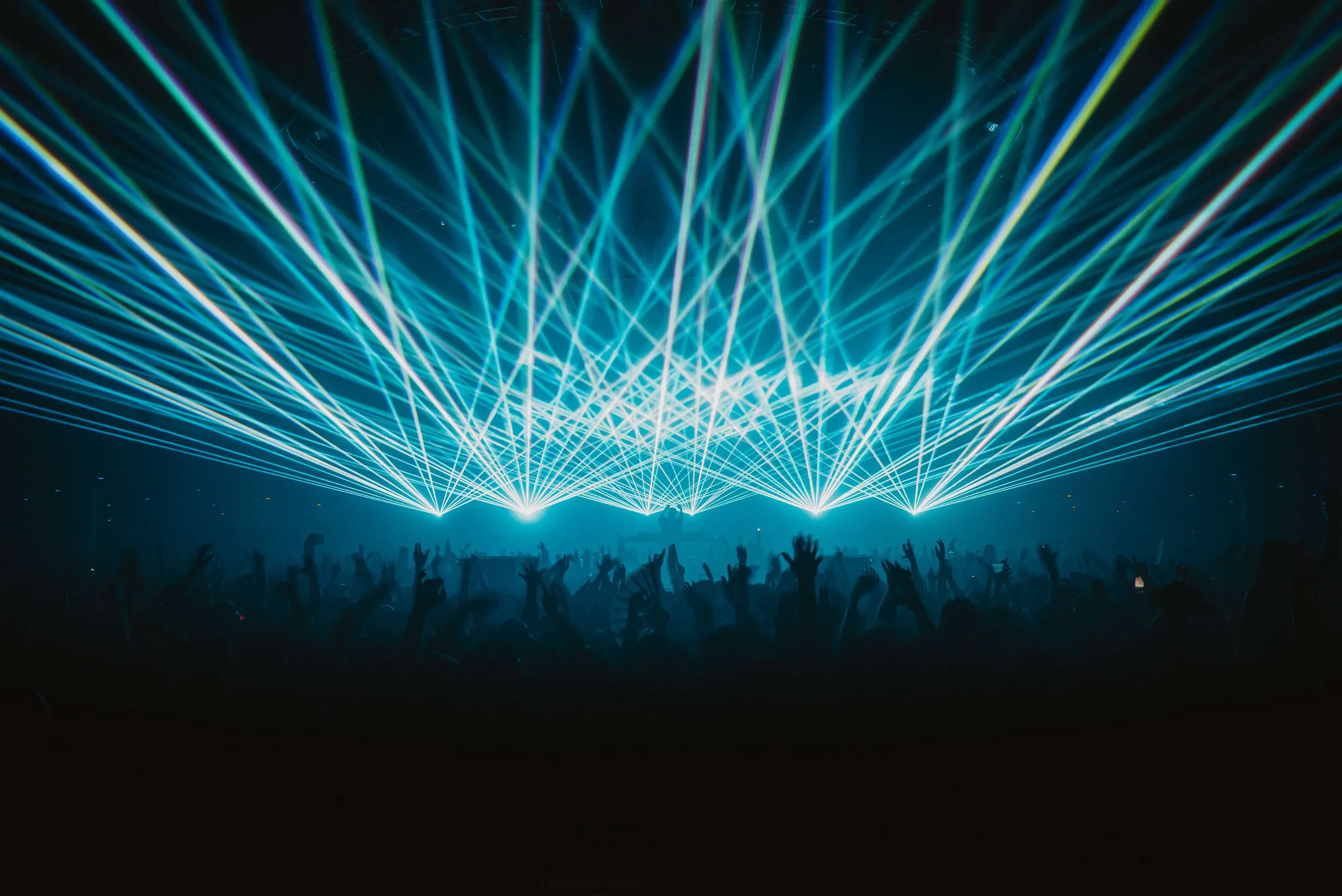 ISOxo at Shrine Expo Hall, Los Angeles – Eric Dew