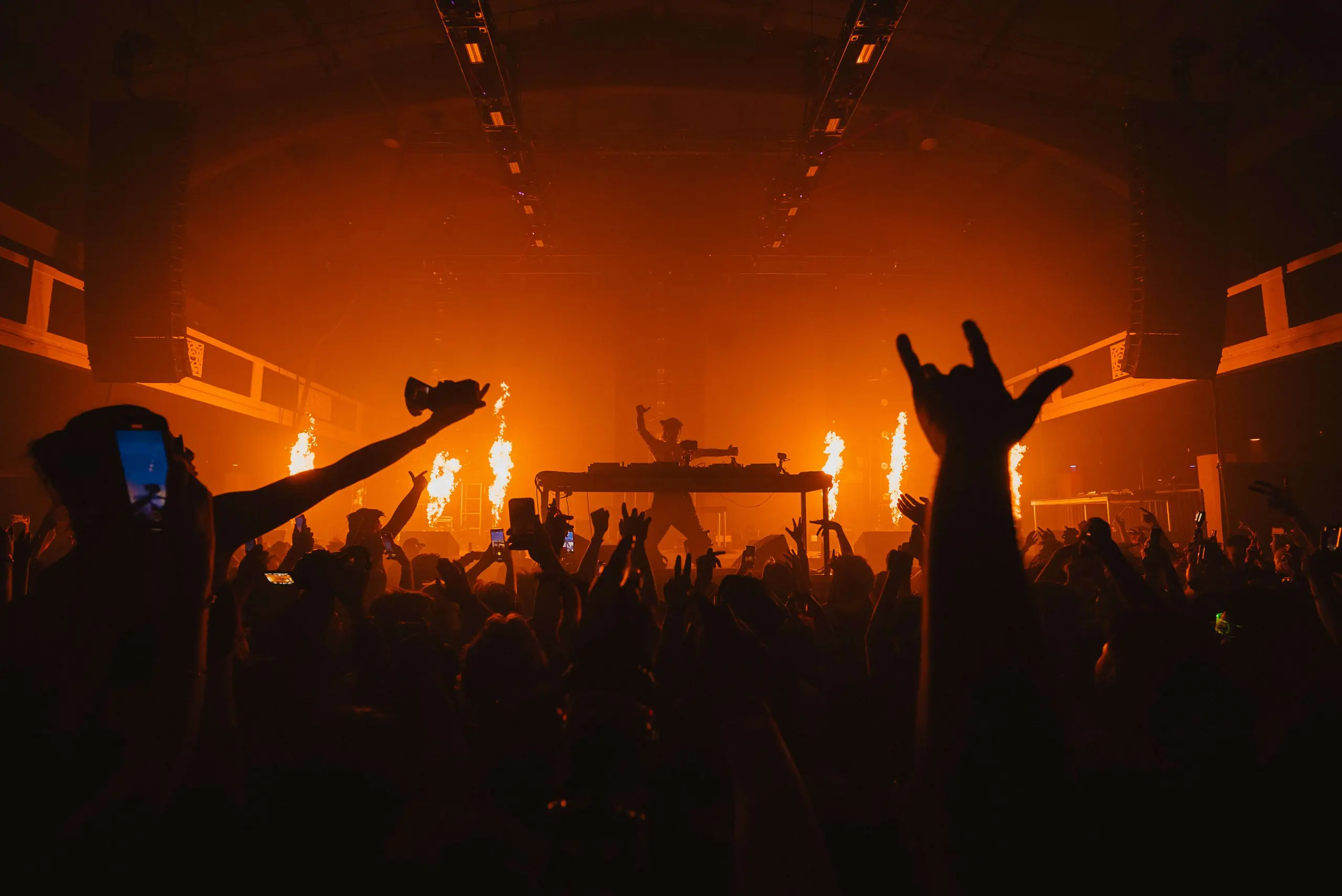 ISOxo at Shrine Expo Hall, Los Angeles – Eric Dew