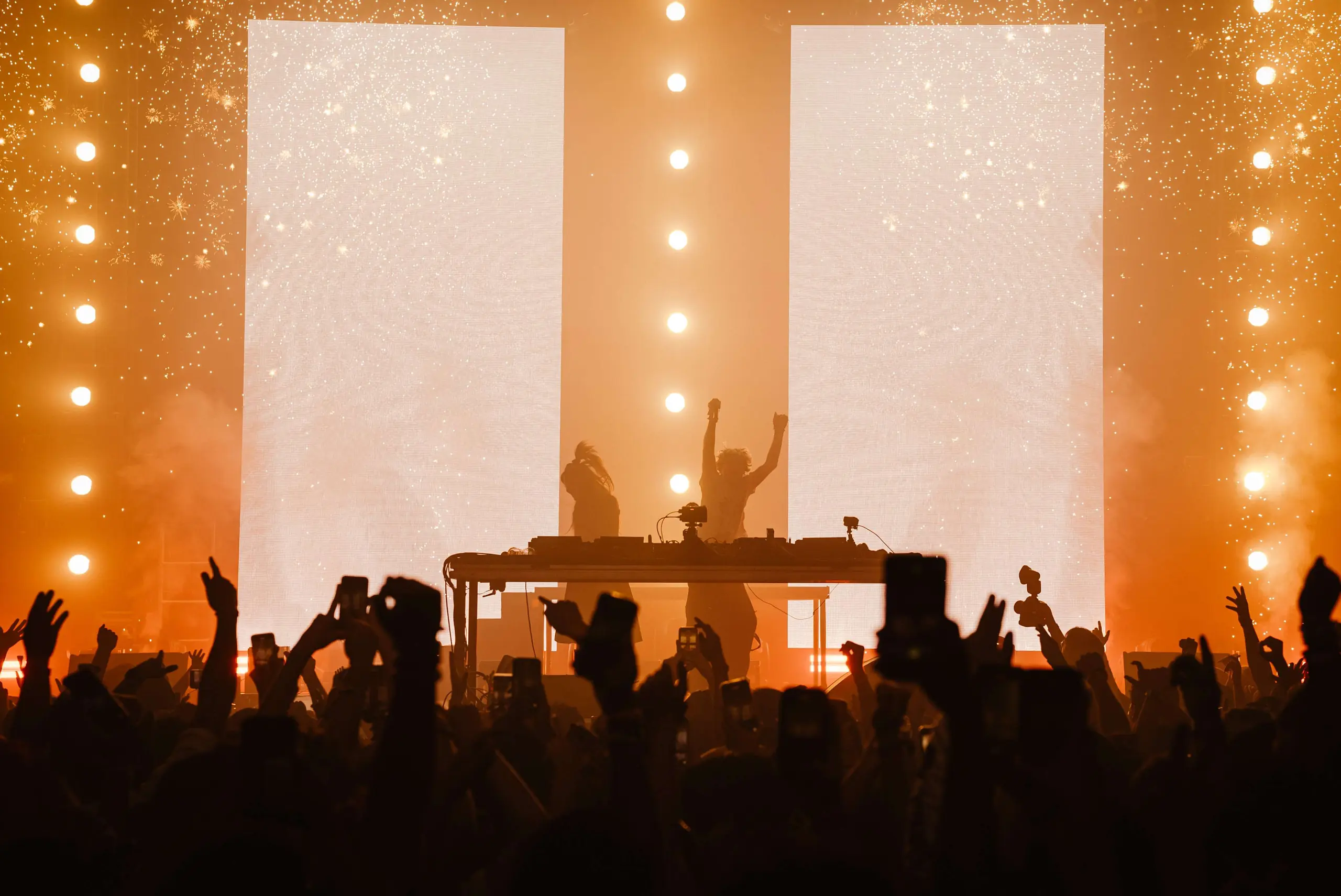 ISOxo at Shrine Expo Hall, Los Angeles – Eric Dew