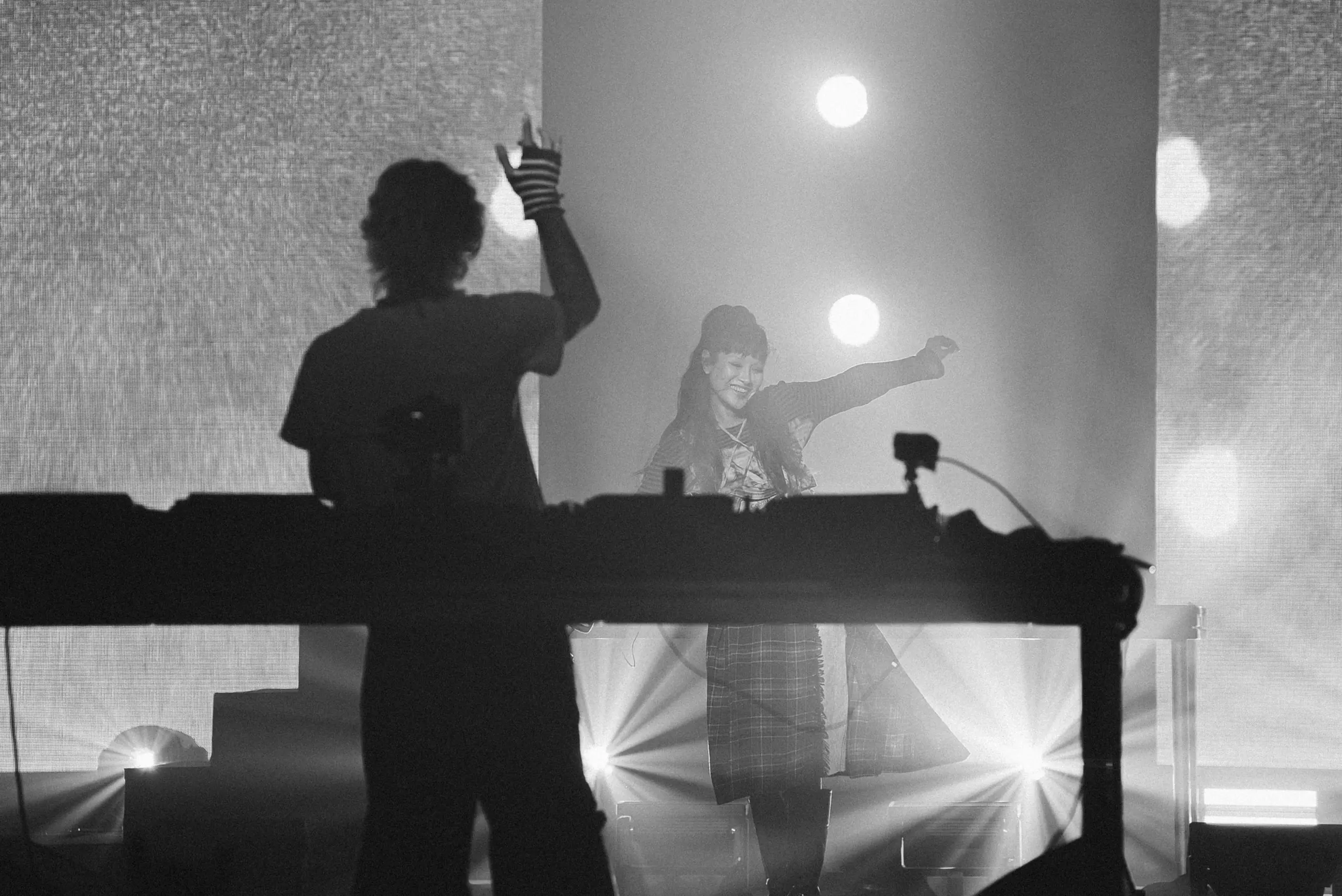 ISOxo at Shrine Expo Hall, Los Angeles – Eric Dew