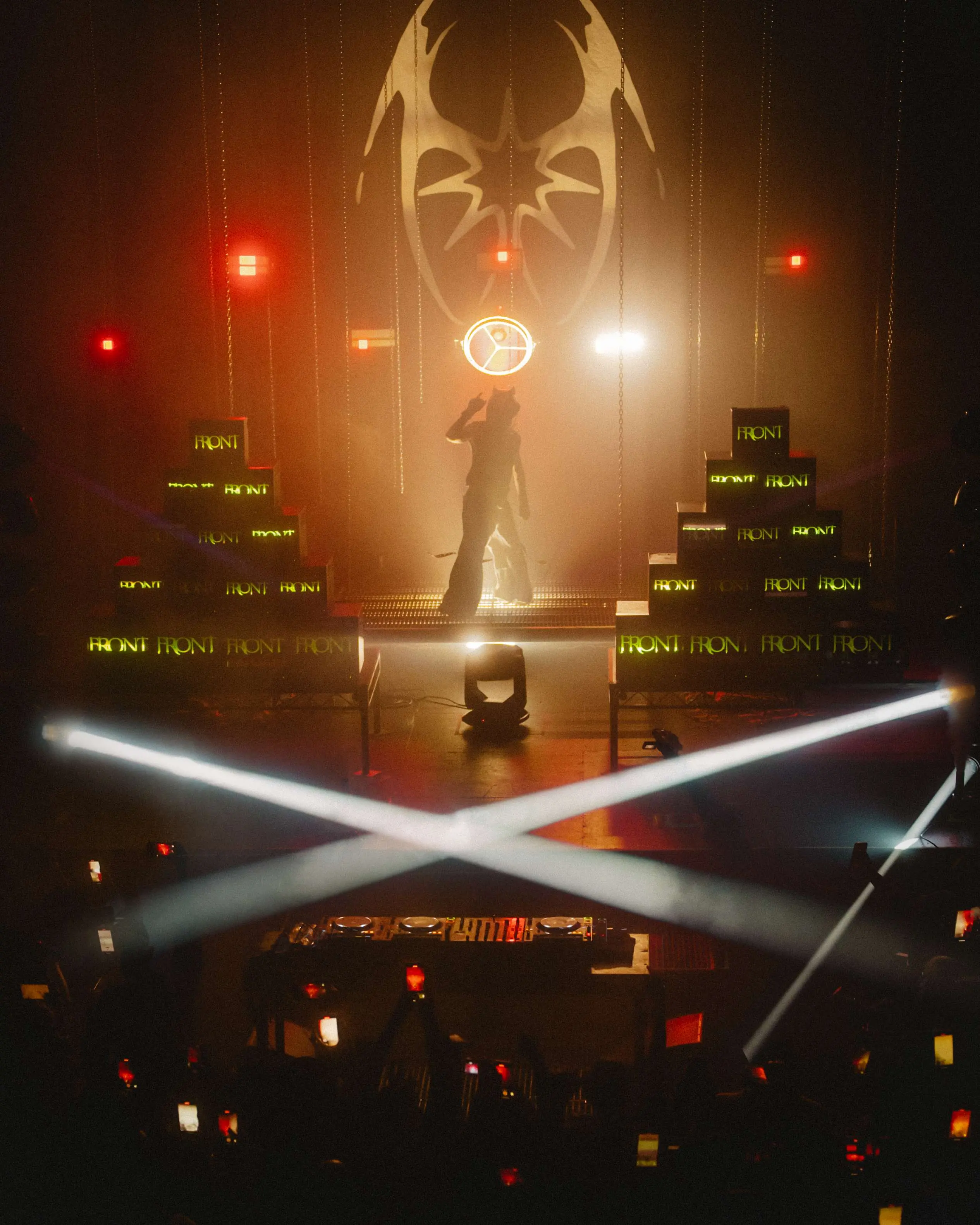 ISOxo at The Fonda Theatre, Los Angeles – Eric Dew