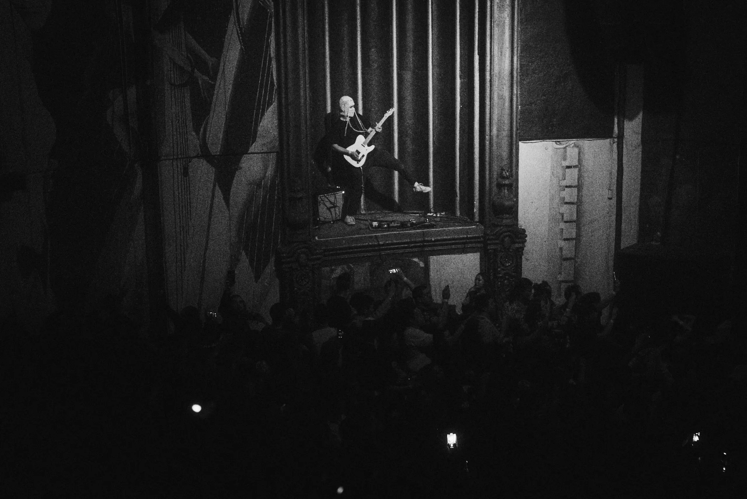 ISOxo at The Fonda Theatre, Los Angeles – Eric Dew