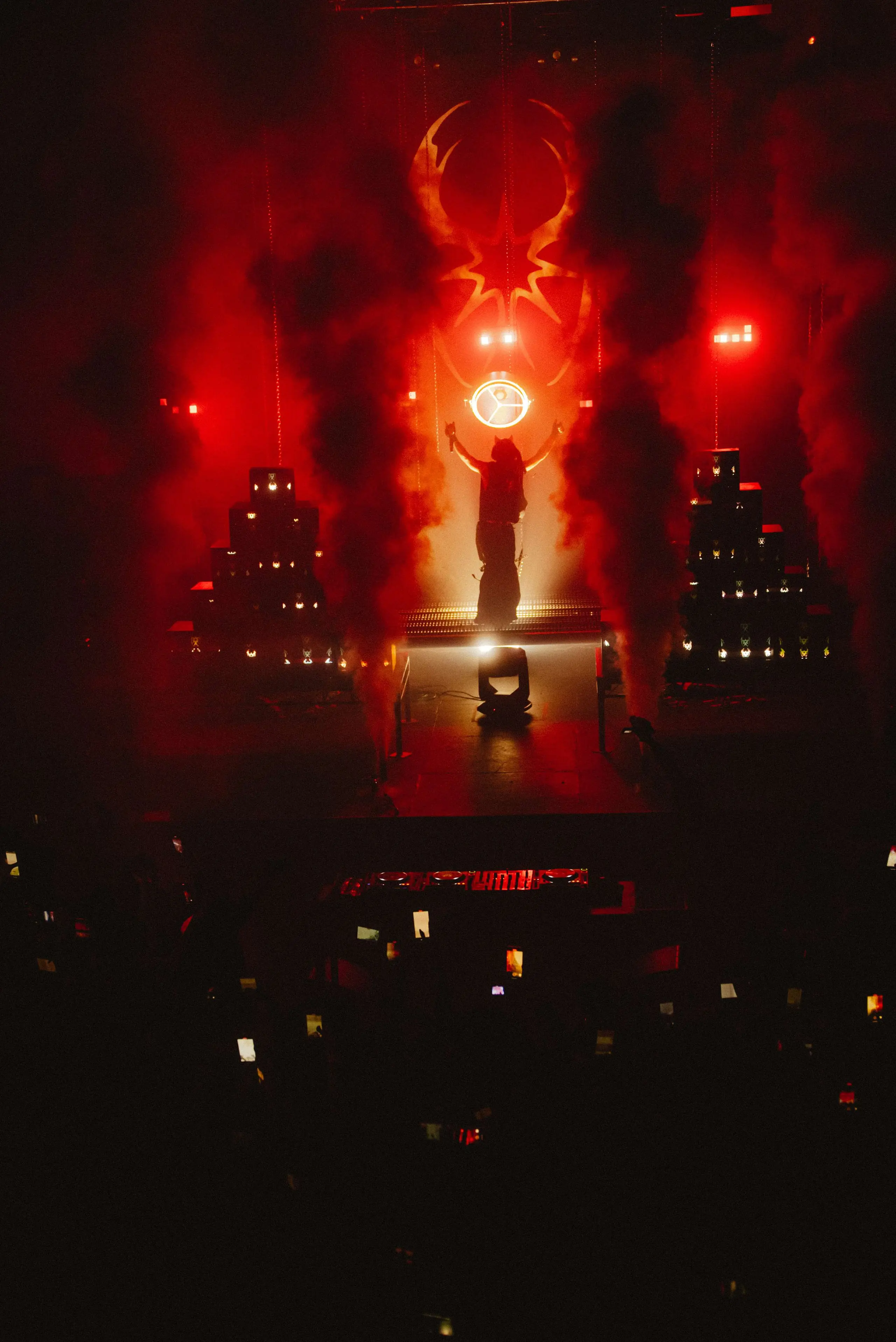 ISOxo at The Fonda Theatre, Los Angeles – Eric Dew