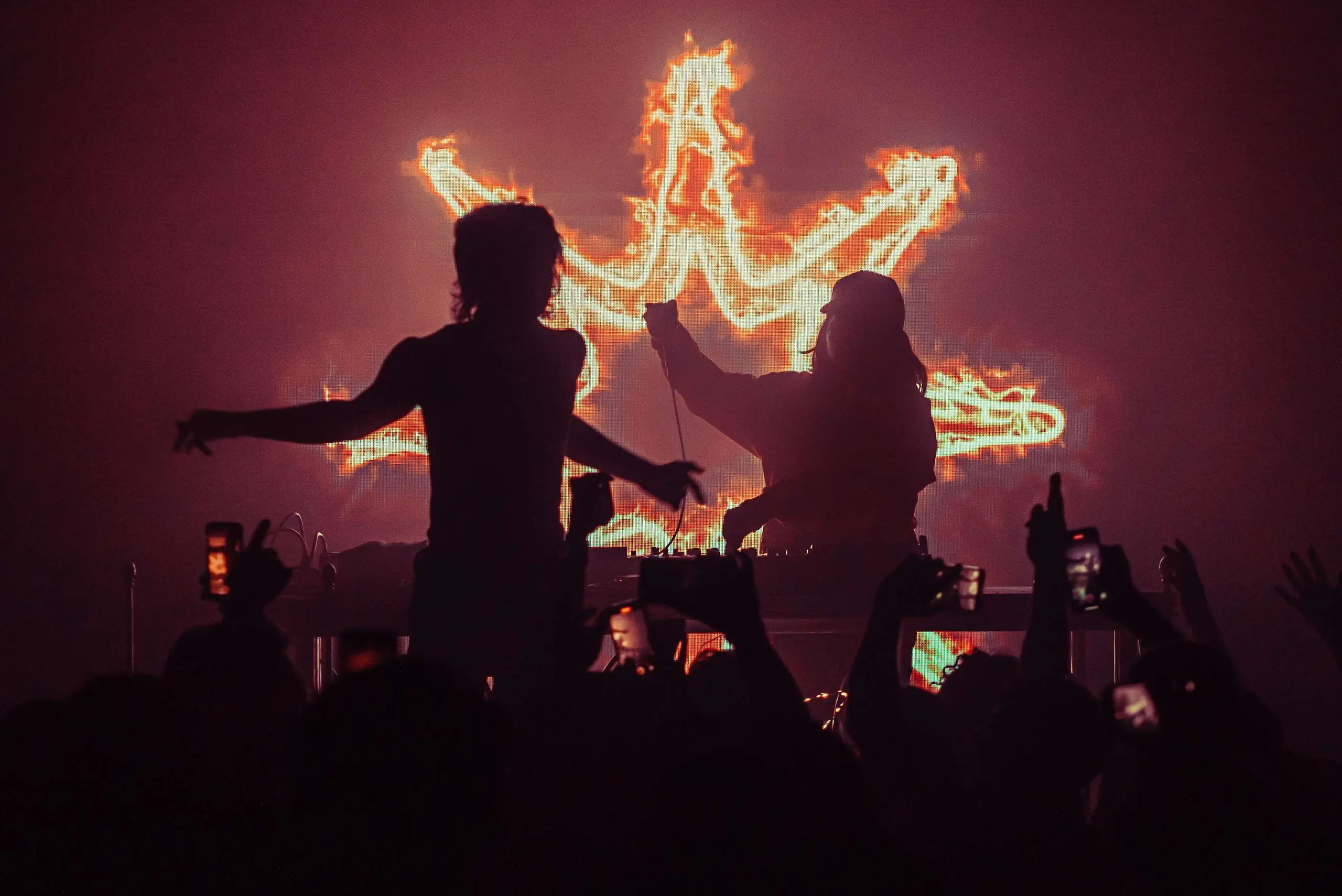 ISOxo at The Teragram Ballroom, Los Angeles – Eric Dew