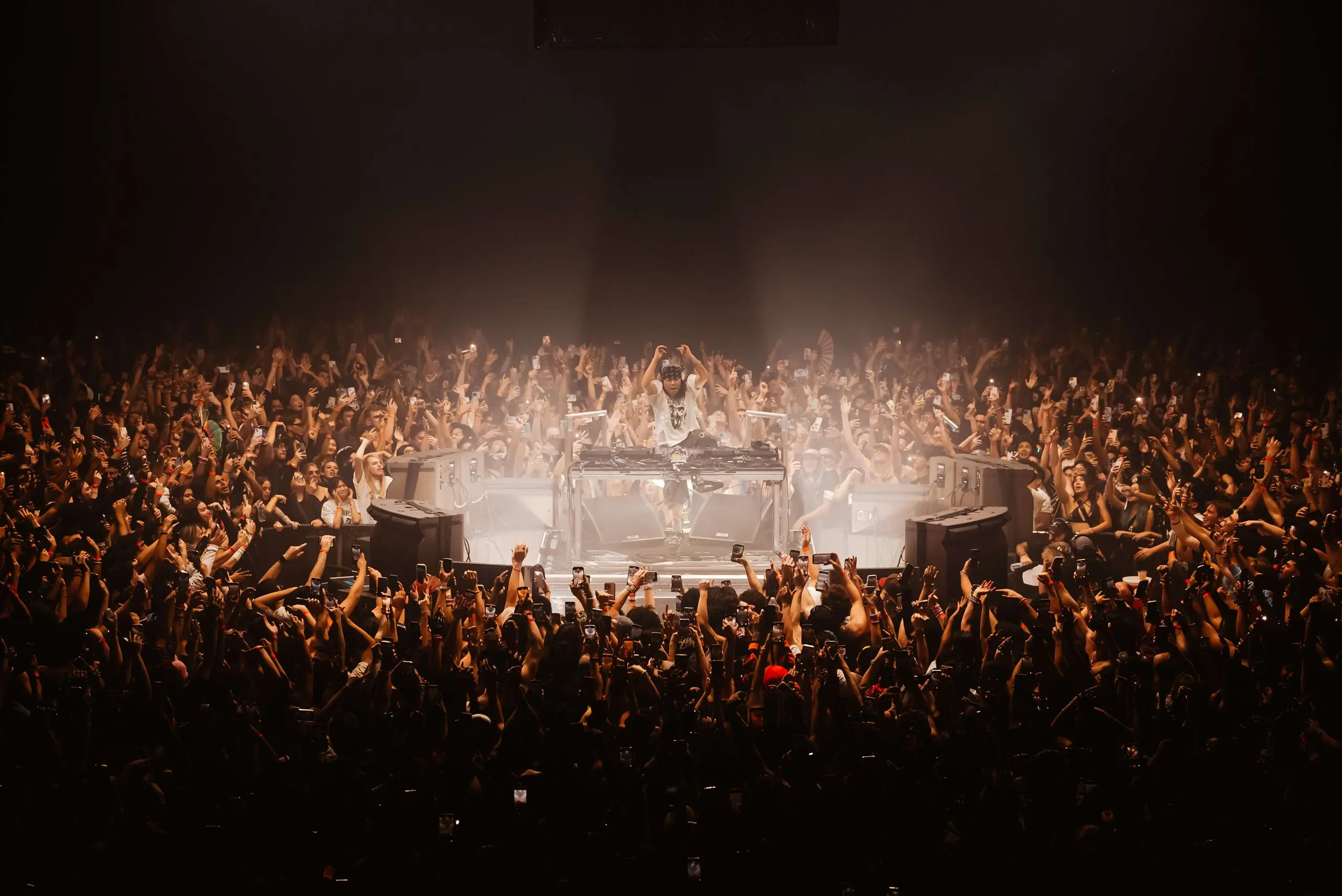 Knock2 at Shrine Expo Hall, Los Angeles – Eric Dew