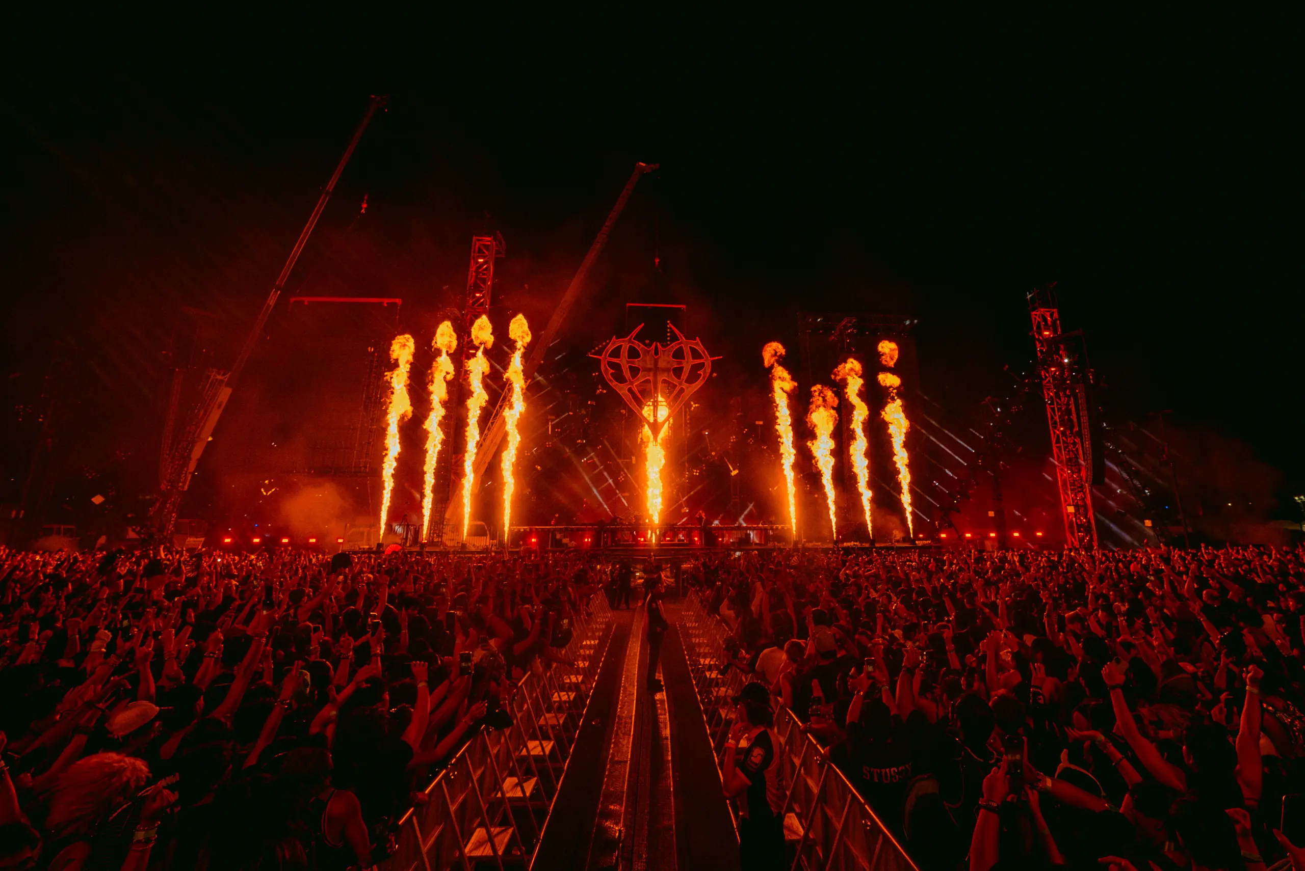 Skrillex & ISOxo at Niteharts, San Diego – Eric Dew