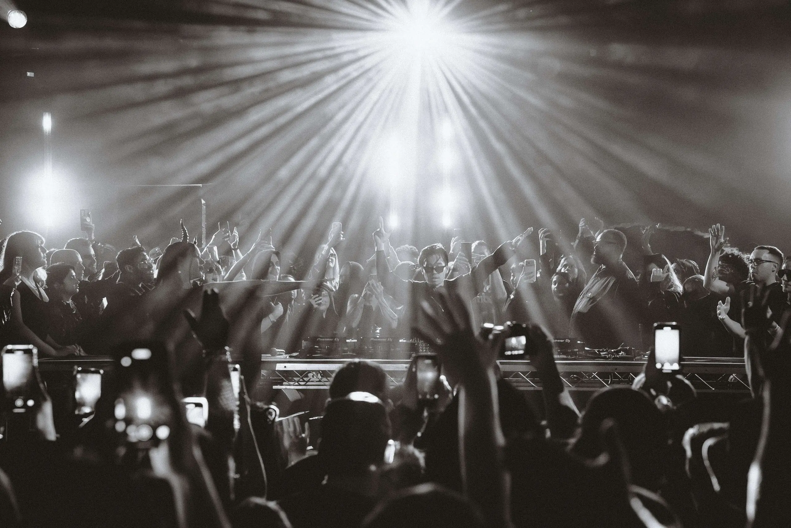 ZHU at The Ruins, American Canyon – Eric Dew